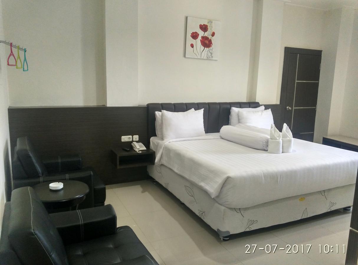 Grand Indobaru Hotel Selatpanjang Экстерьер фото