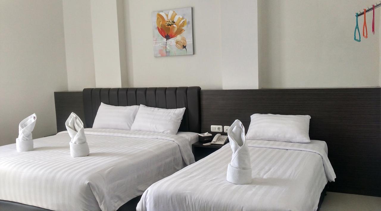 Grand Indobaru Hotel Selatpanjang Экстерьер фото