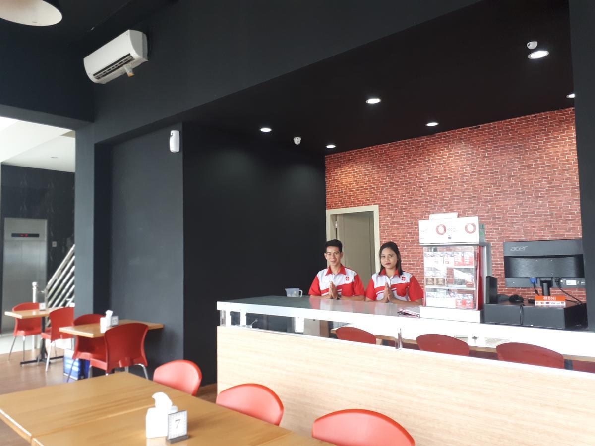 Grand Indobaru Hotel Selatpanjang Экстерьер фото