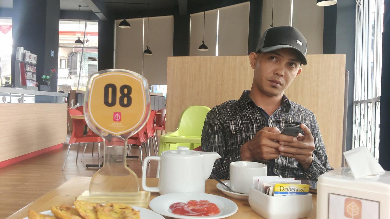 Grand Indobaru Hotel Selatpanjang Экстерьер фото